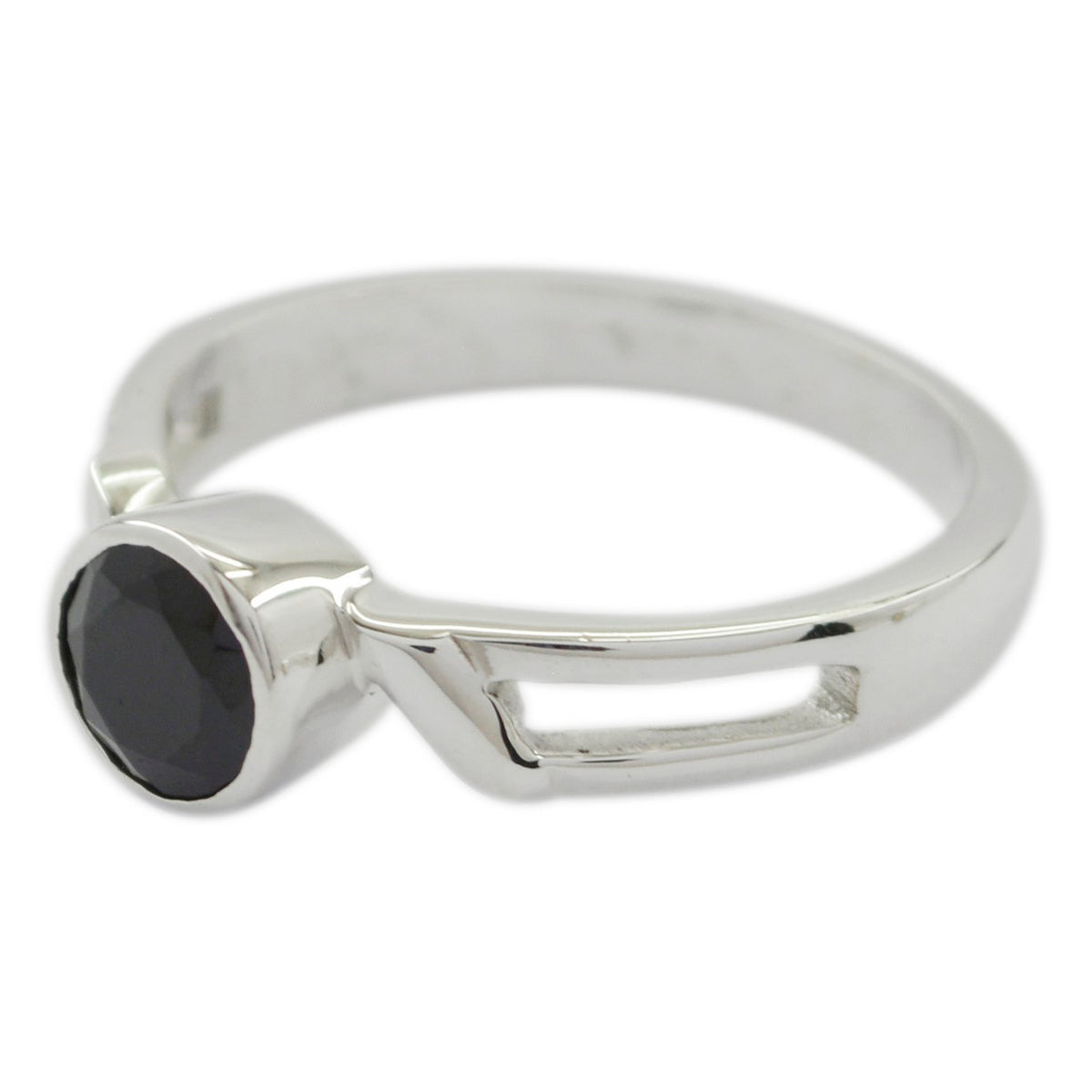 Liyana Abstract Black Solitaire Ring