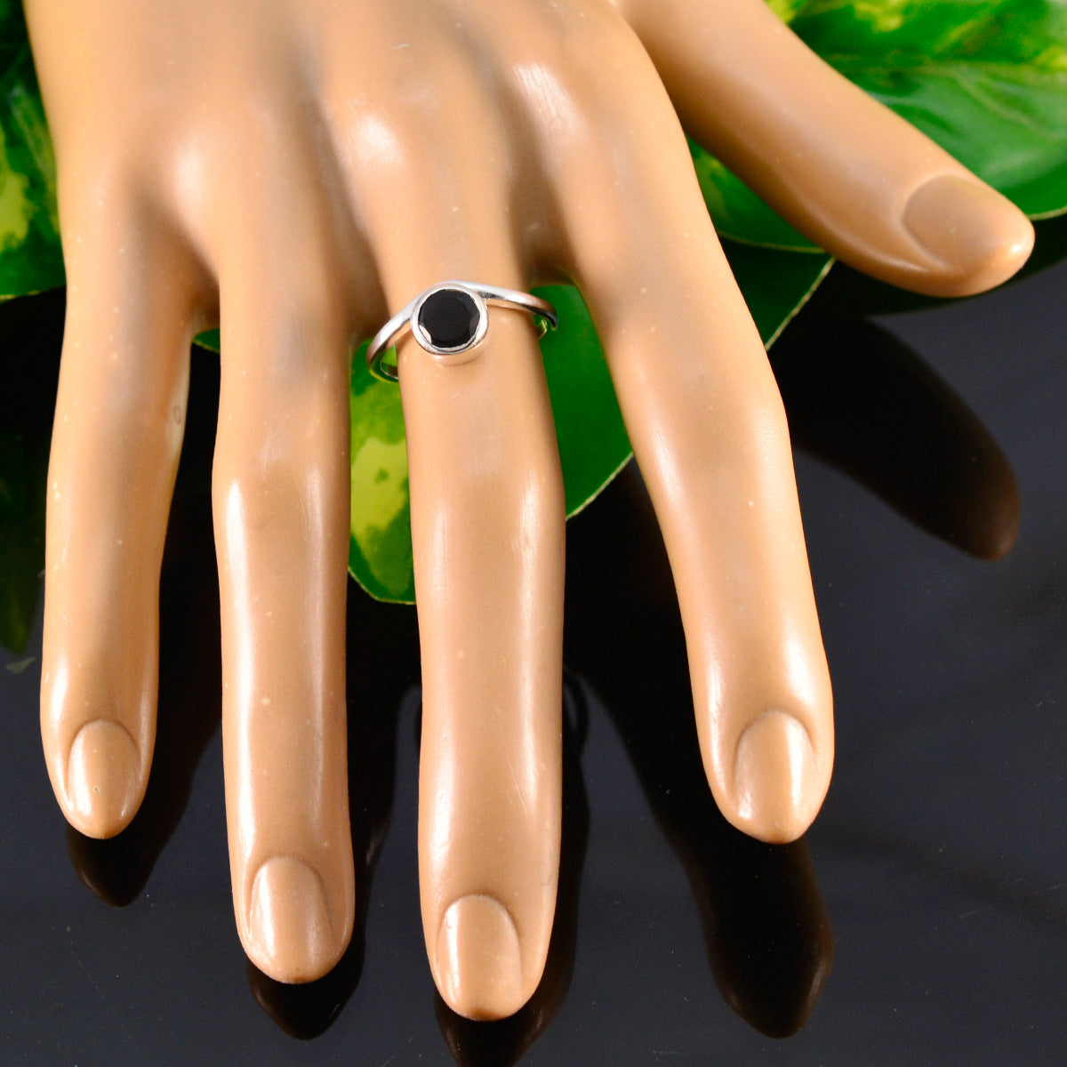 Ananya Feminine Black Solitaire Ring