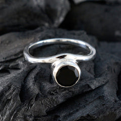 Ananya Feminine Black Solitaire Ring