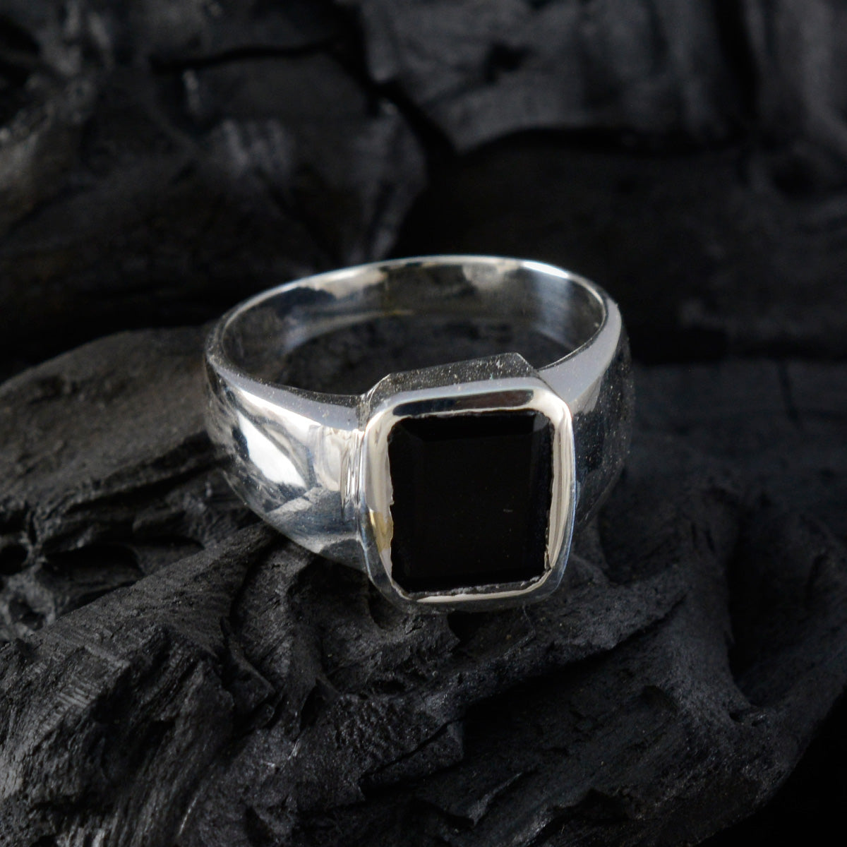 Andrea Signet Black Solitaire Ring