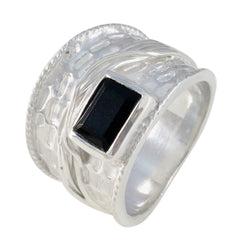 Sarah Victorian Black Solitaire Ring