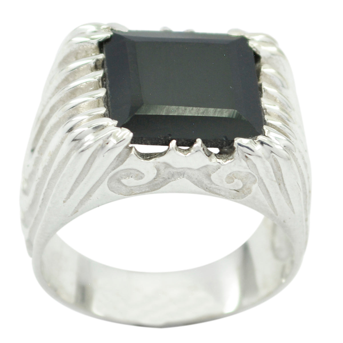 Zoey Armor Black Solitaire Ring Black Onyx Black