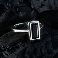 Aurora Trendy Black Solitaire Ring