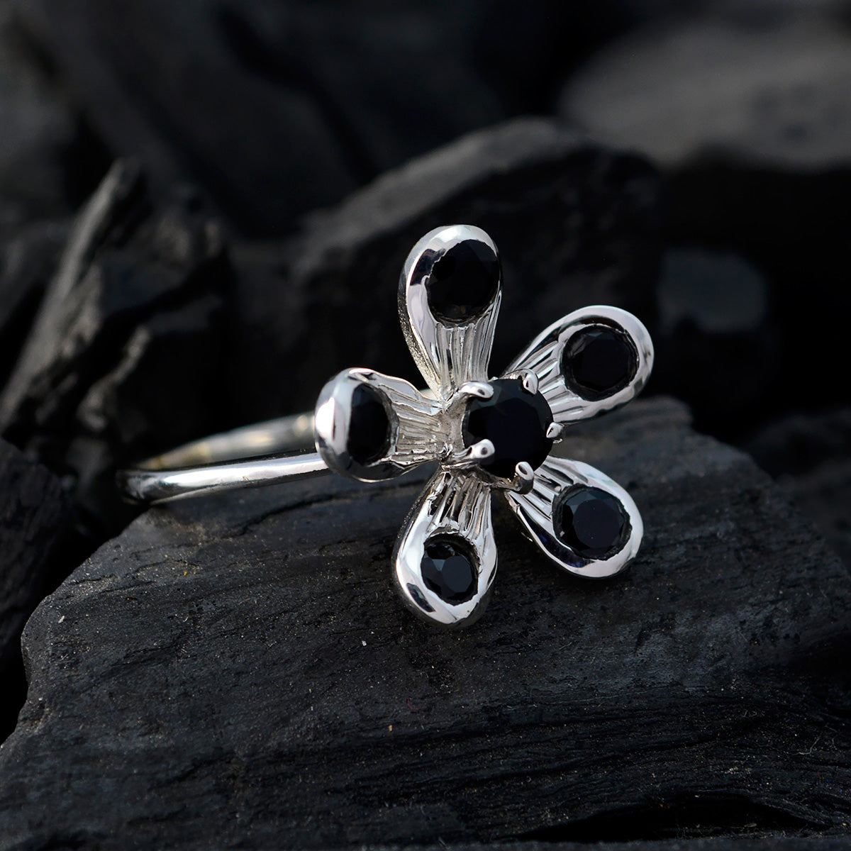 Priya Fairytale Black Hexa Ring