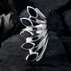 Grace Traditional Black Penta Ring