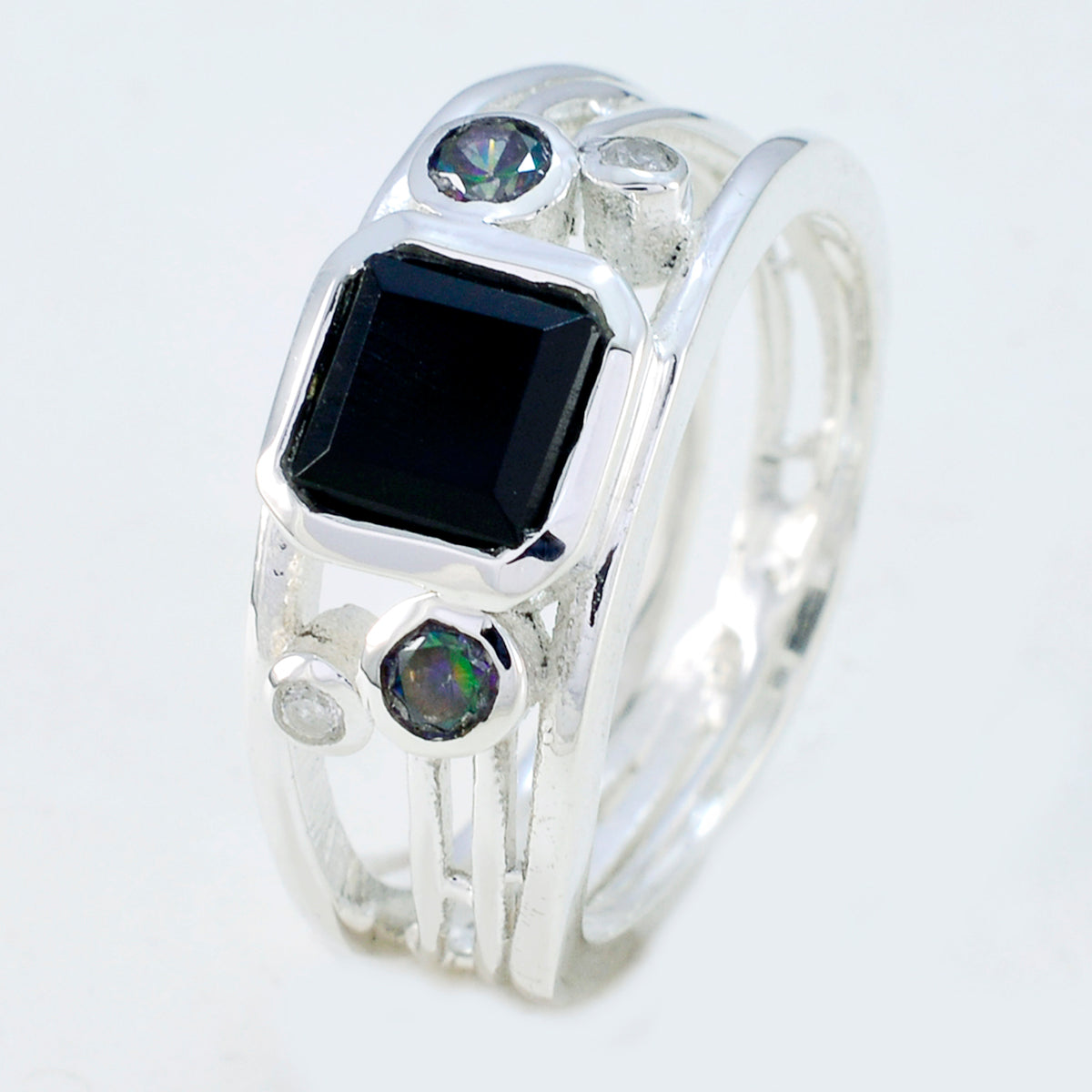 Luisa Contemporary Black Penta Ring