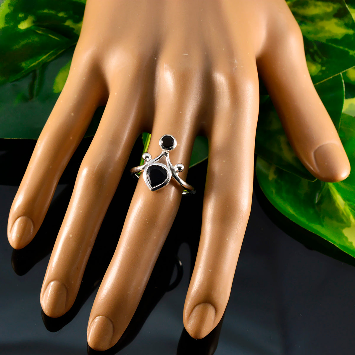 Sarah Boho Black Toi et Moi Ring