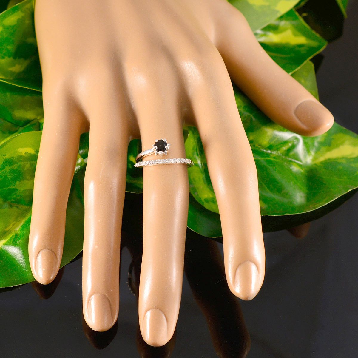 Riya Abstract Black Halo Ring