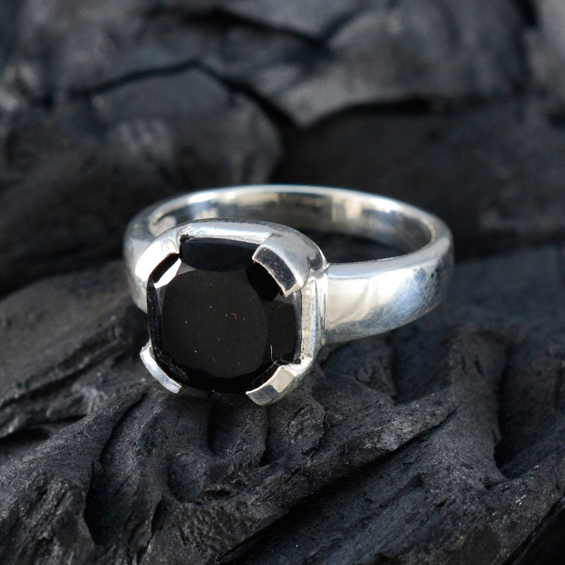 Clara Artisan Black Solitaire Ring
