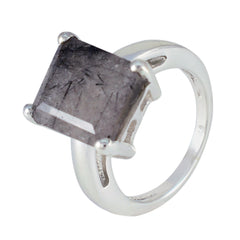 Kristine Trendy Black Solitaire Ring