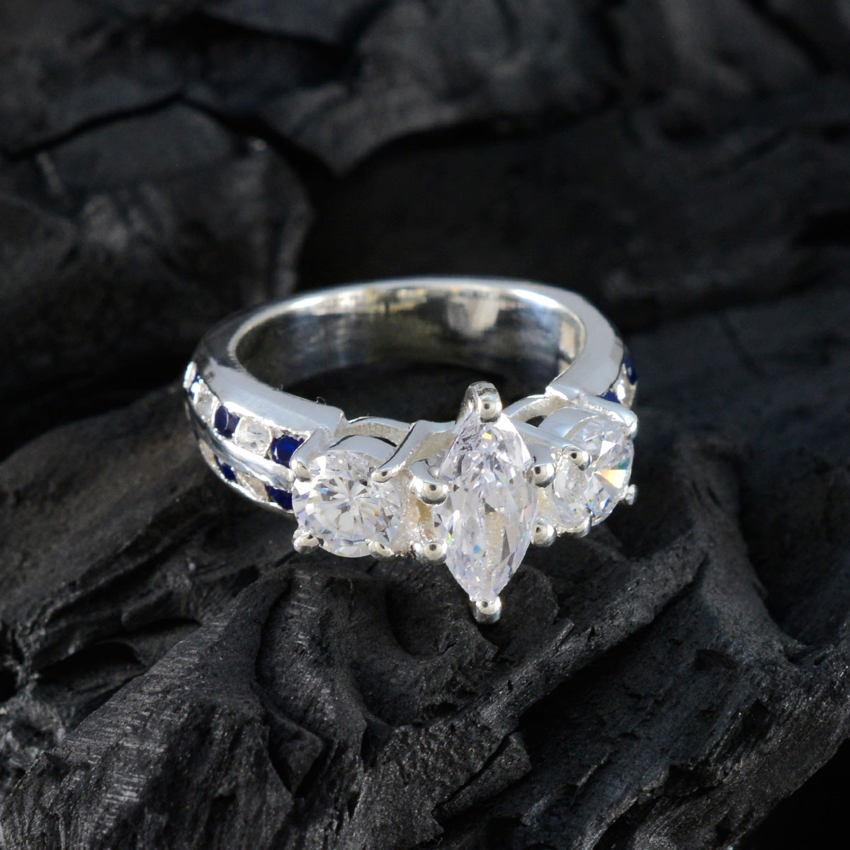 Zoey Glamorous Blue Halo Ring