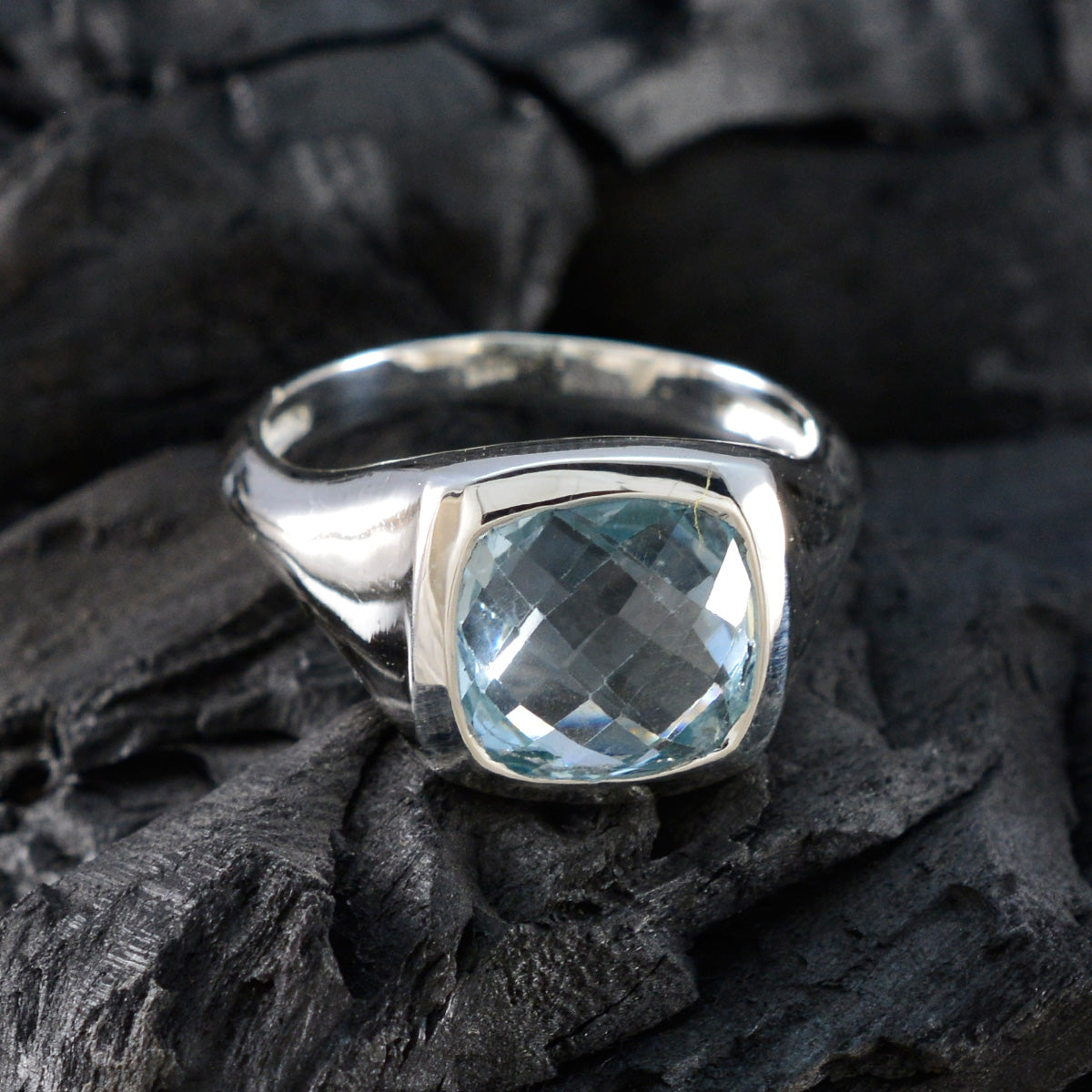 Amelia Abstract Blue Solitaire Ring