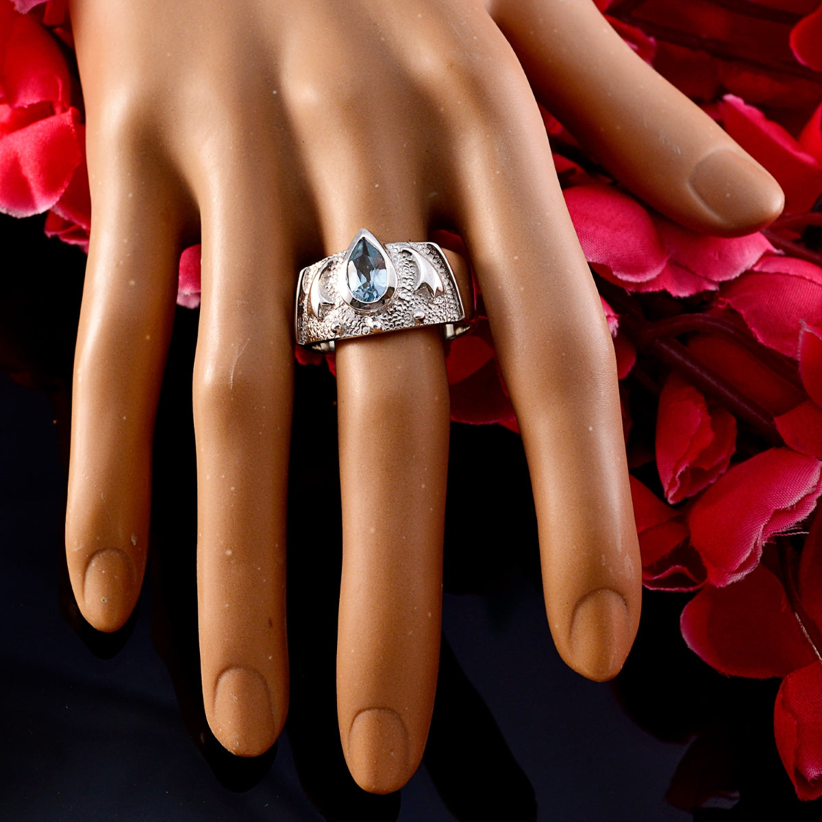 Lucia Love Blue Solitaire Ring