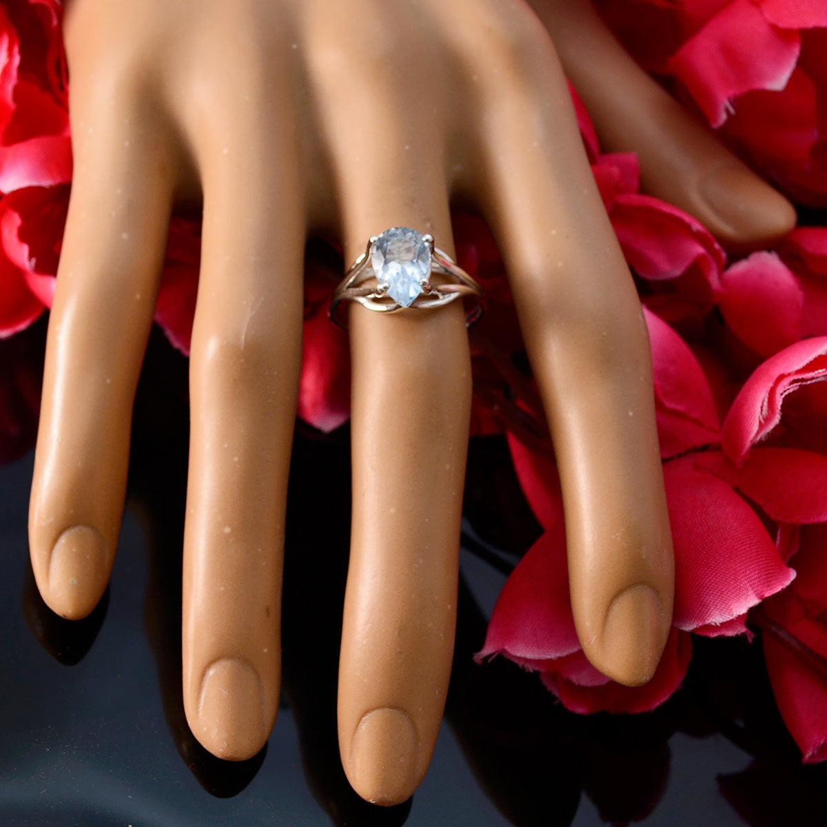 Angel Heart Blue Solitaire Ring