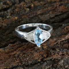 Violet Filigree Blue Solitaire Ring