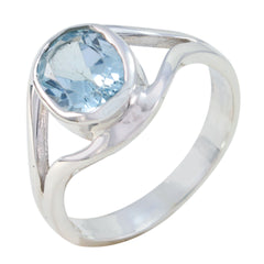 Nari Trendy Blue Solitaire Ring