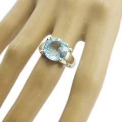 Agnes Modern Blue Solitaire Ring