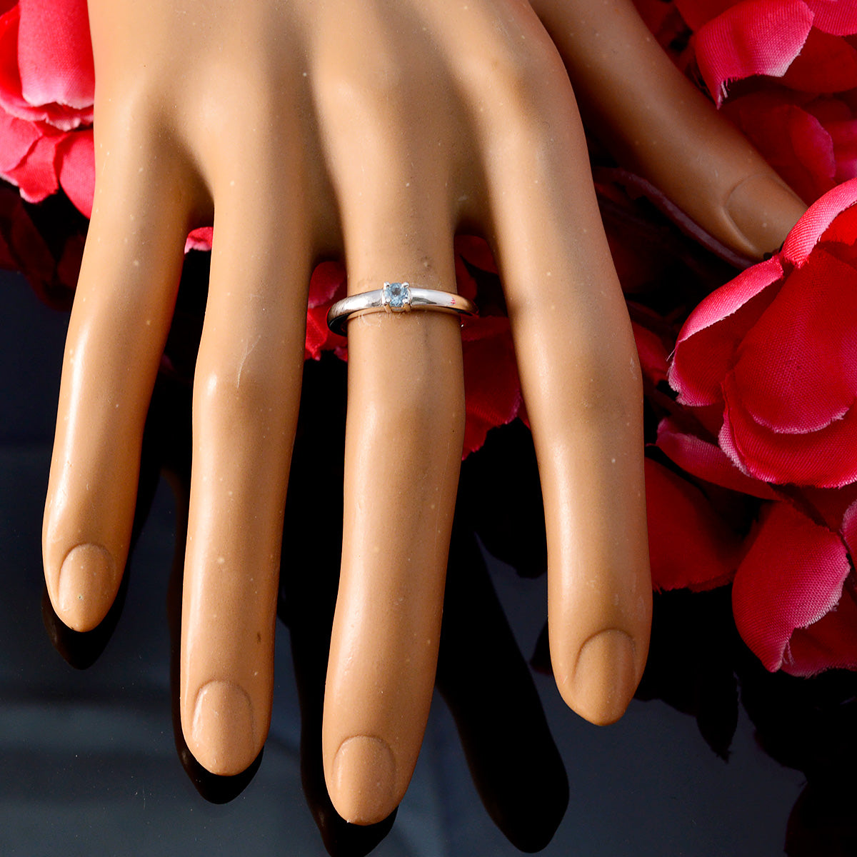 Freya Luxurious Blue Solitaire Ring