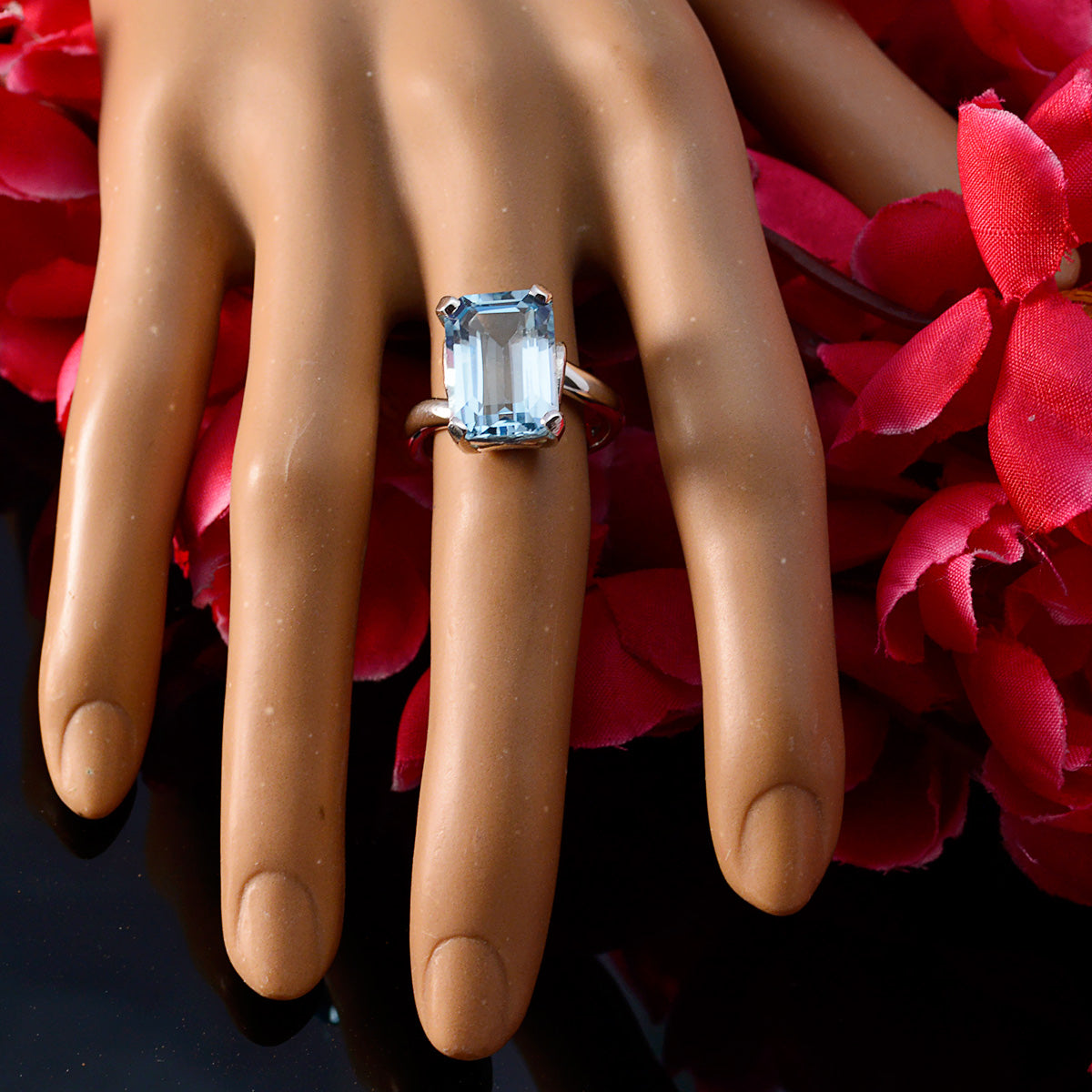 Natcha Fairytale Blue Solitaire Ring