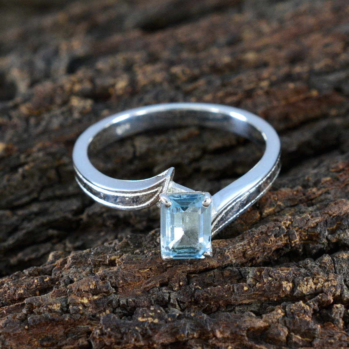 Teresa Artisan Blue Solitaire Ring