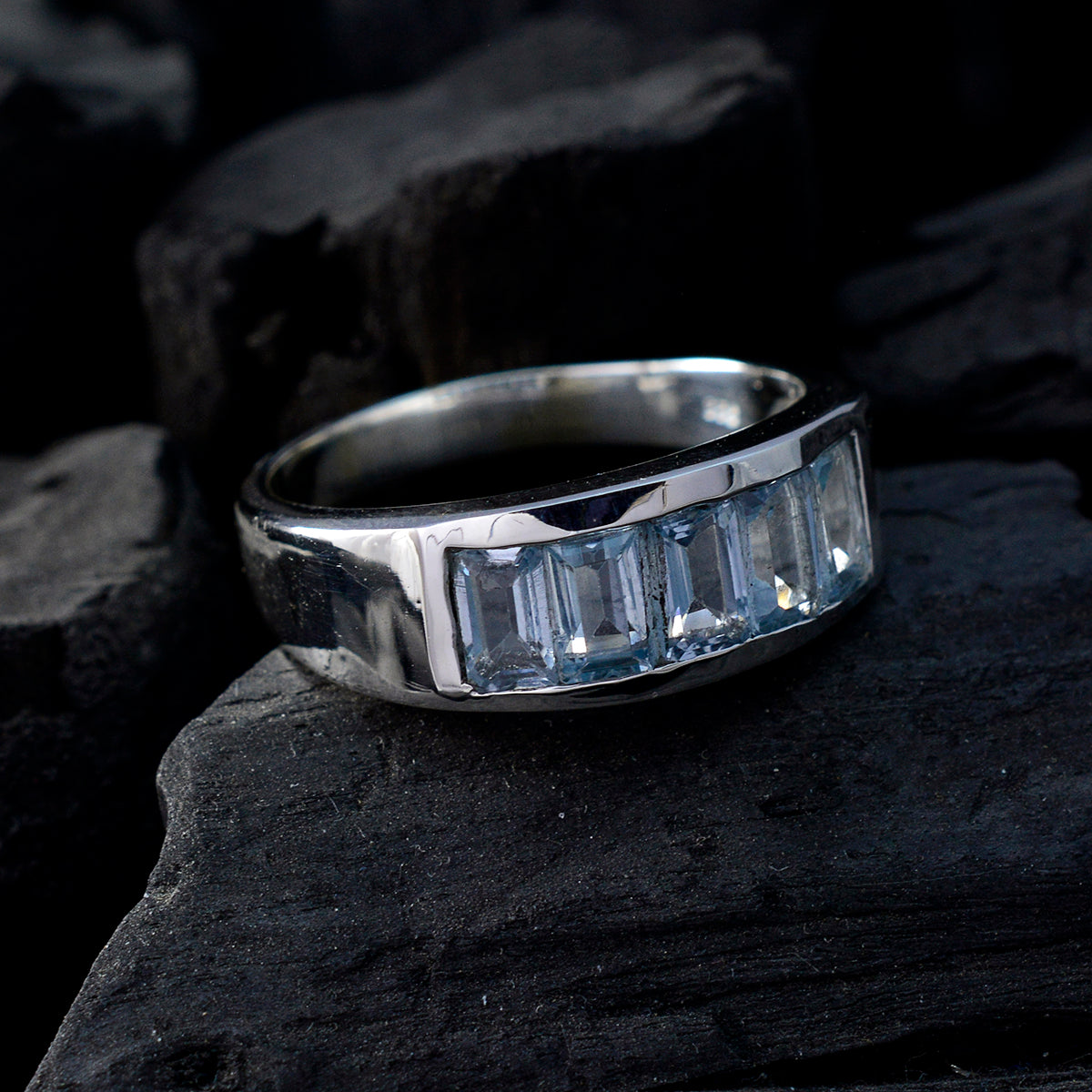 Luna Abstract Blue Penta Ring