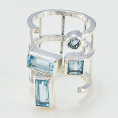 Ava Signet Blue quarter Ring