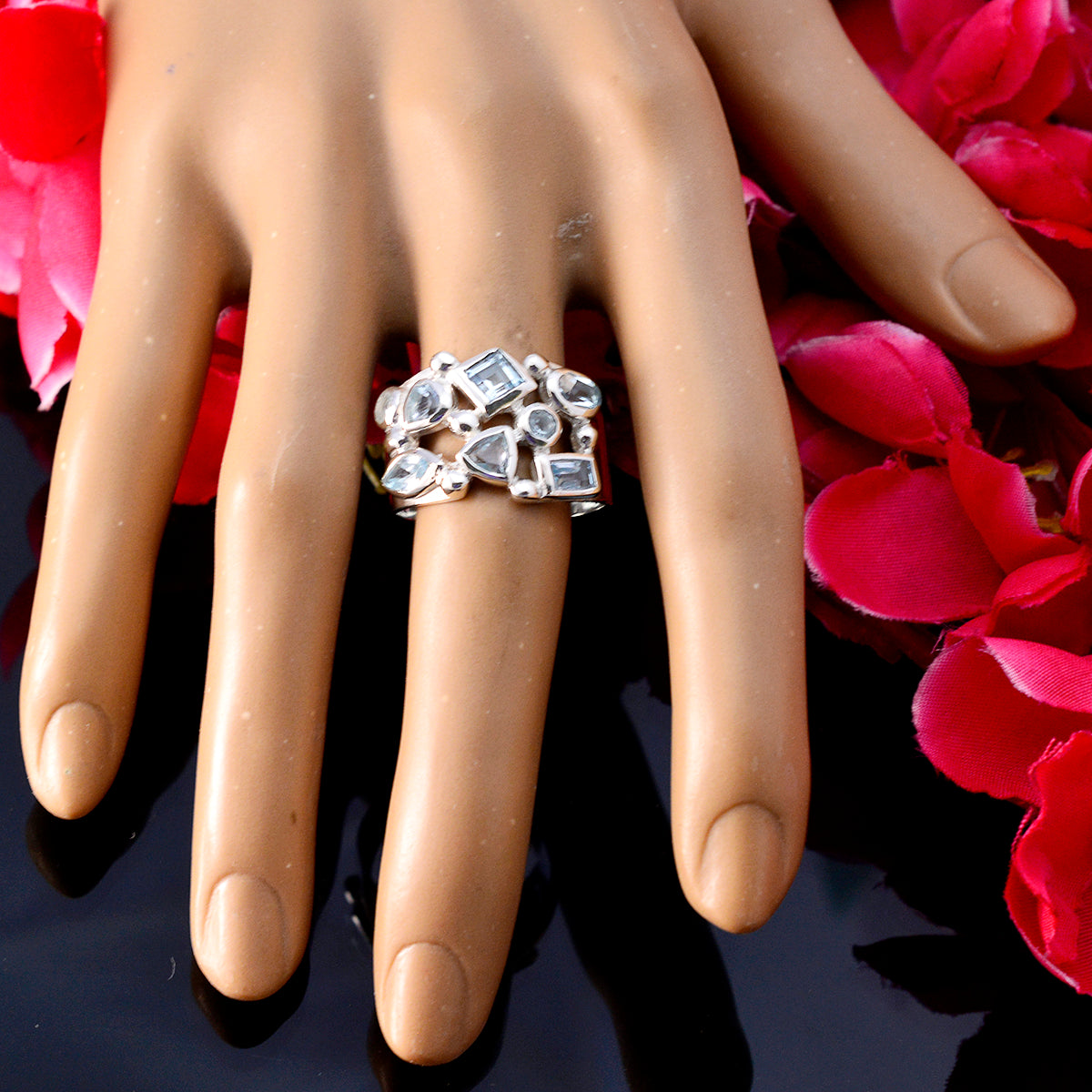 Meera Trendy Blue multiple Ring