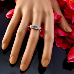 Emi Glamorous Blue Trilogy Ring