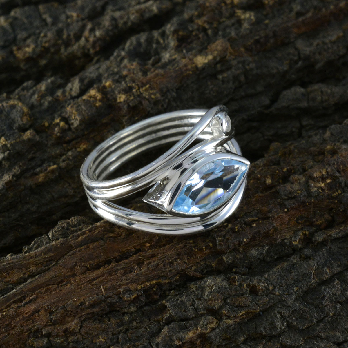 Putri Abstract Blue Toi et Moi Ring