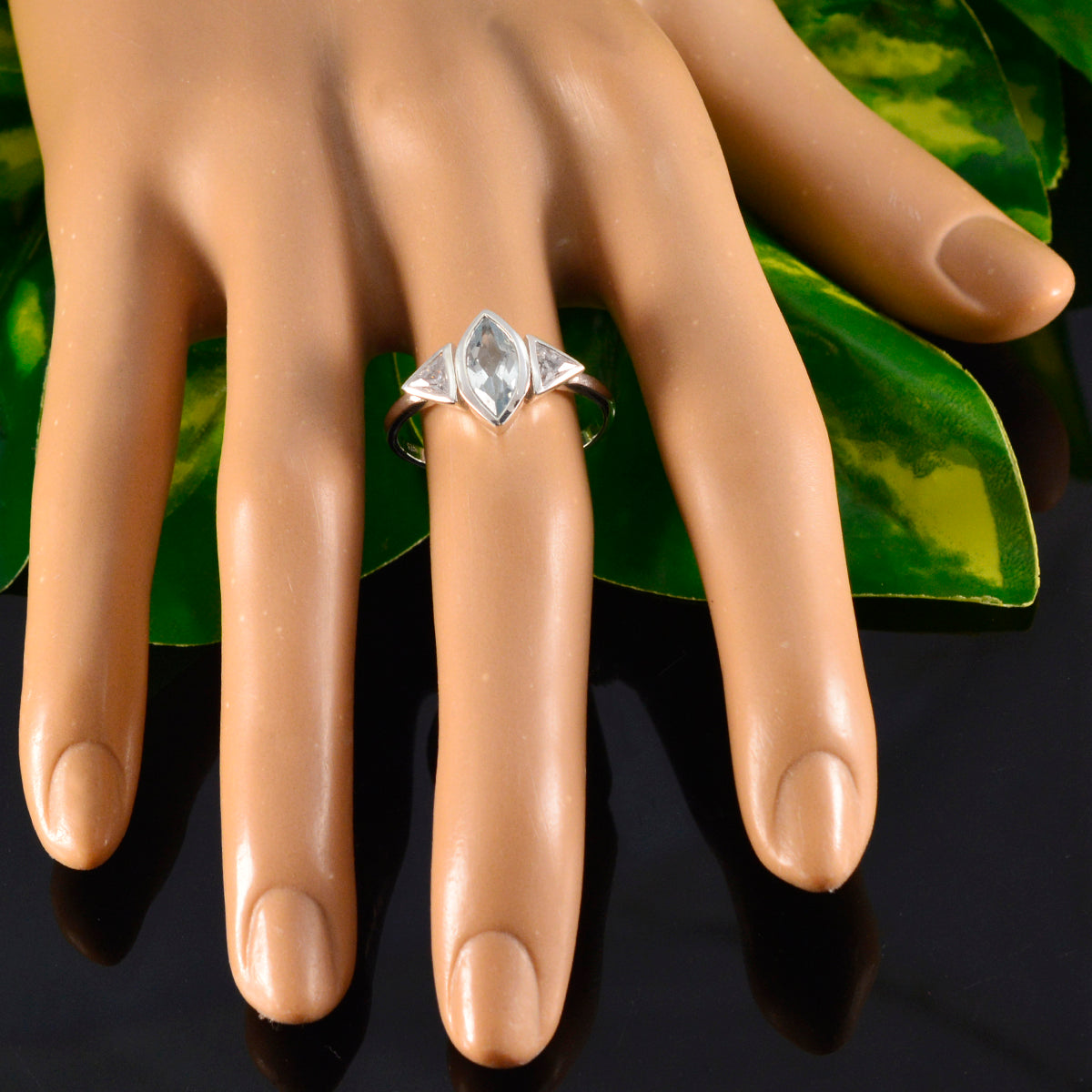 Chen Fairytale Blue Trilogy Ring