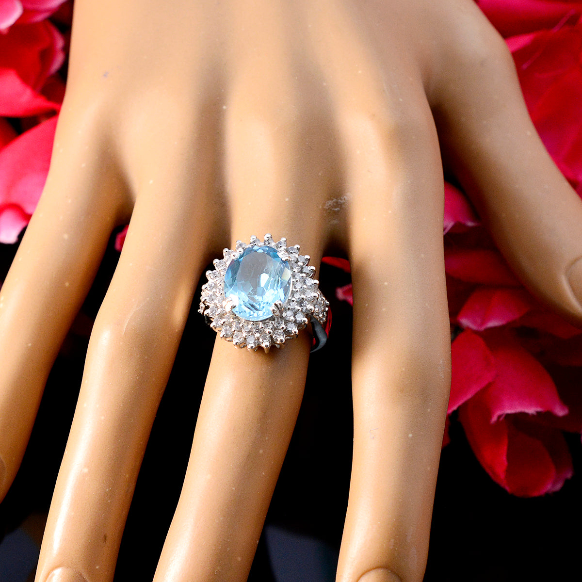 Emma Trendy Blue Halo Ring