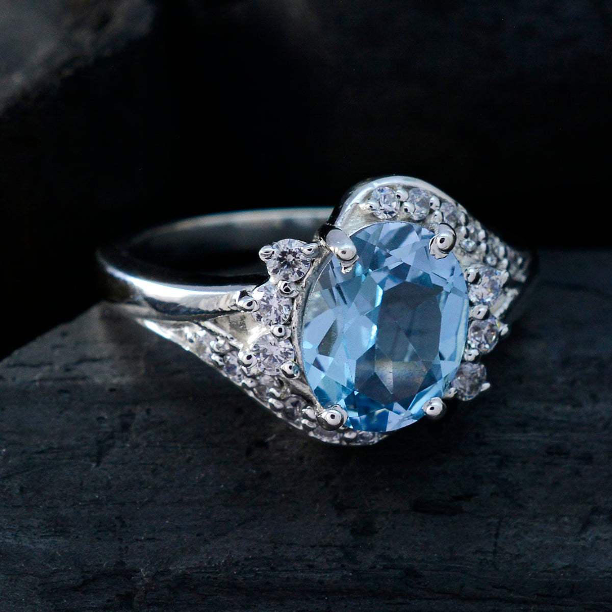 Bianca Cultural Blue Halo Ring