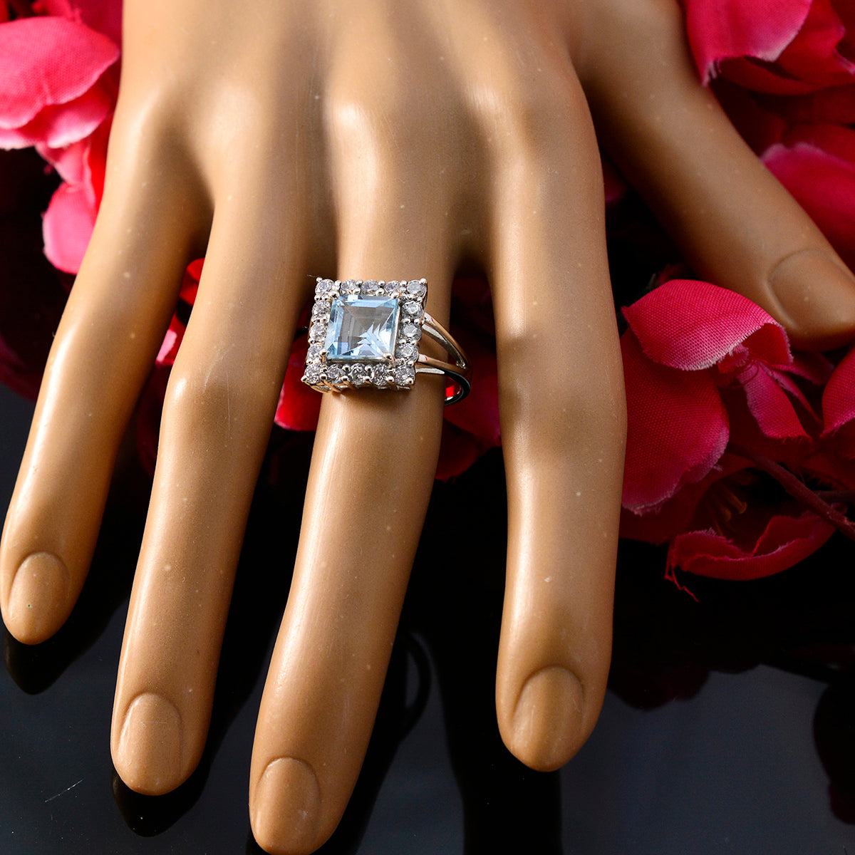 Aaliyah Sophisticated Blue Halo Ring