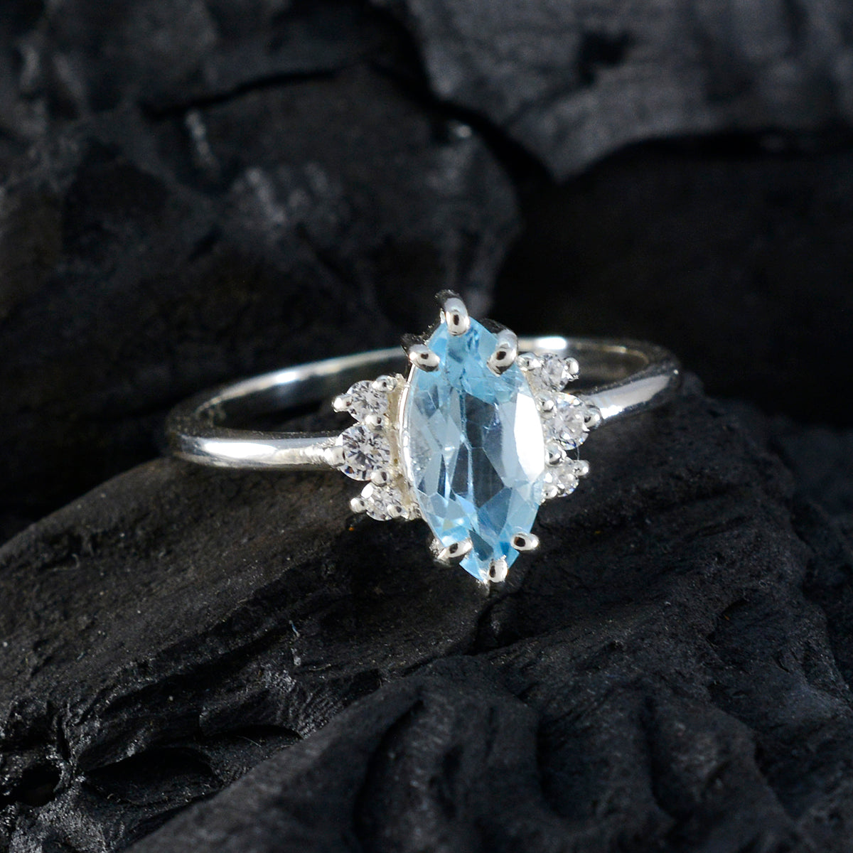 Emi Abstract Blue Halo Ring