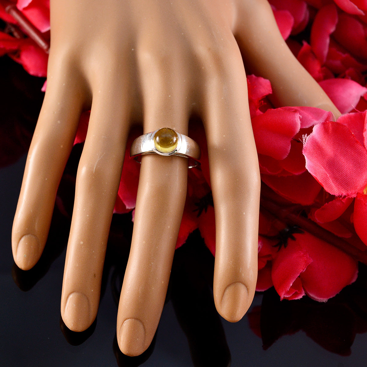 Lucia Feminine Blue Solitaire Ring