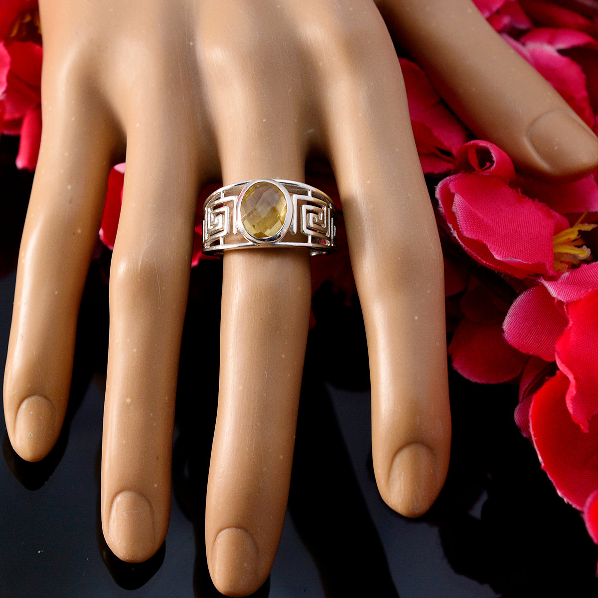 Agustina Filigree Yellow Solitaire Ring