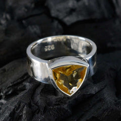 Teresa Signet Yellow Solitaire Band