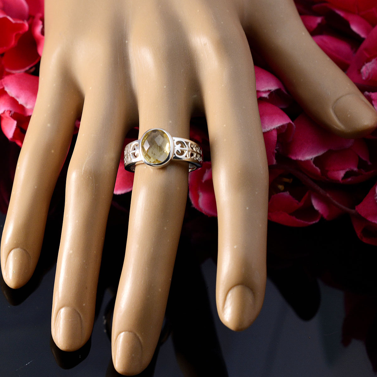 Sara Filigree Yellow Solitaire Ring