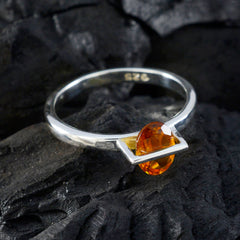 Ha-eun Glamorous Yellow Solitaire Ring