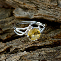 Lakshmi Feminine Yellow Solitaire Ring