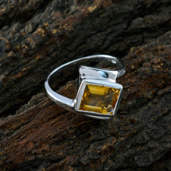 Dewi Trendy Yellow Solitaire Ring