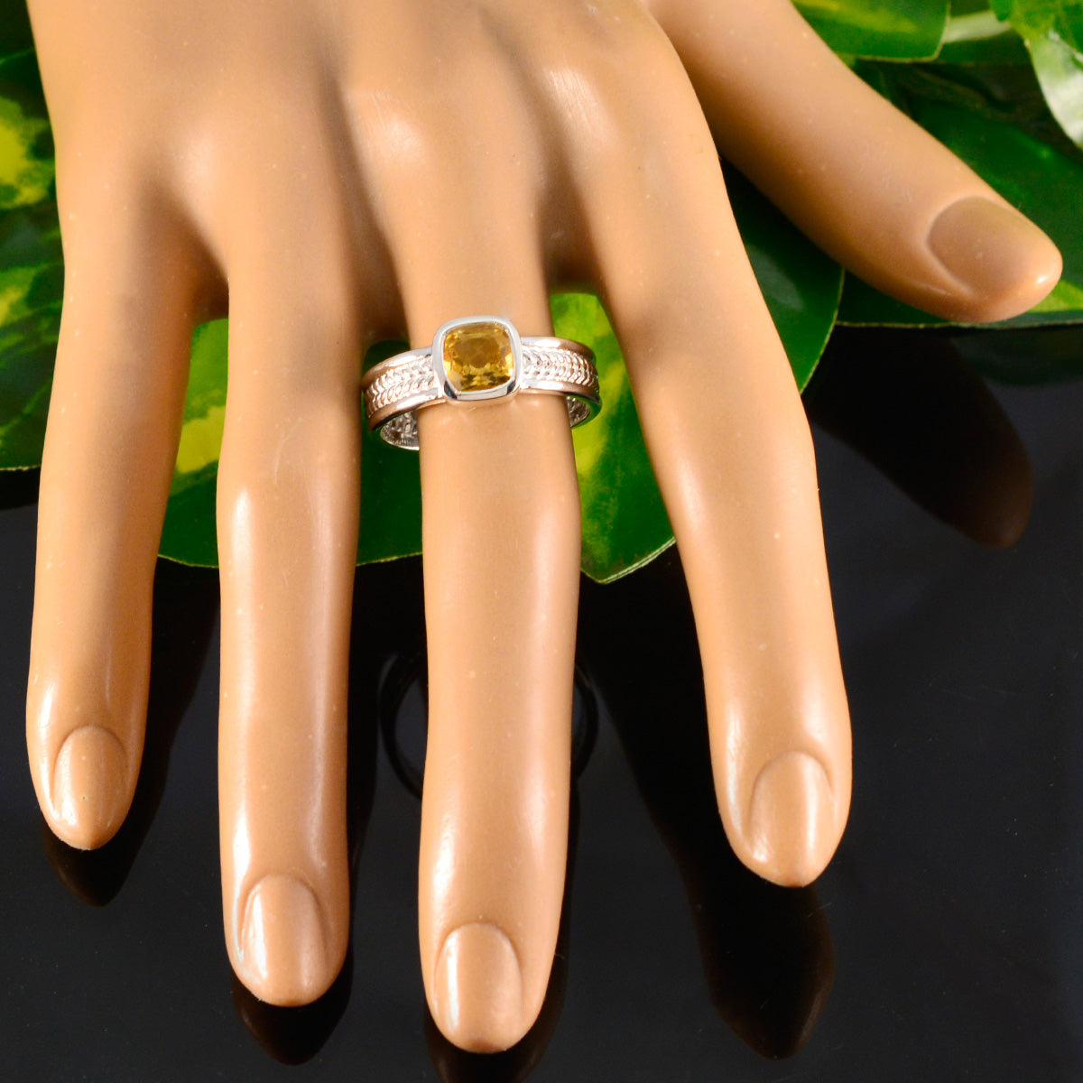 Luna Rope-Wire Yellow Solitaire Band