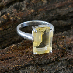 Priya Artisan Yellow Solitaire Ring