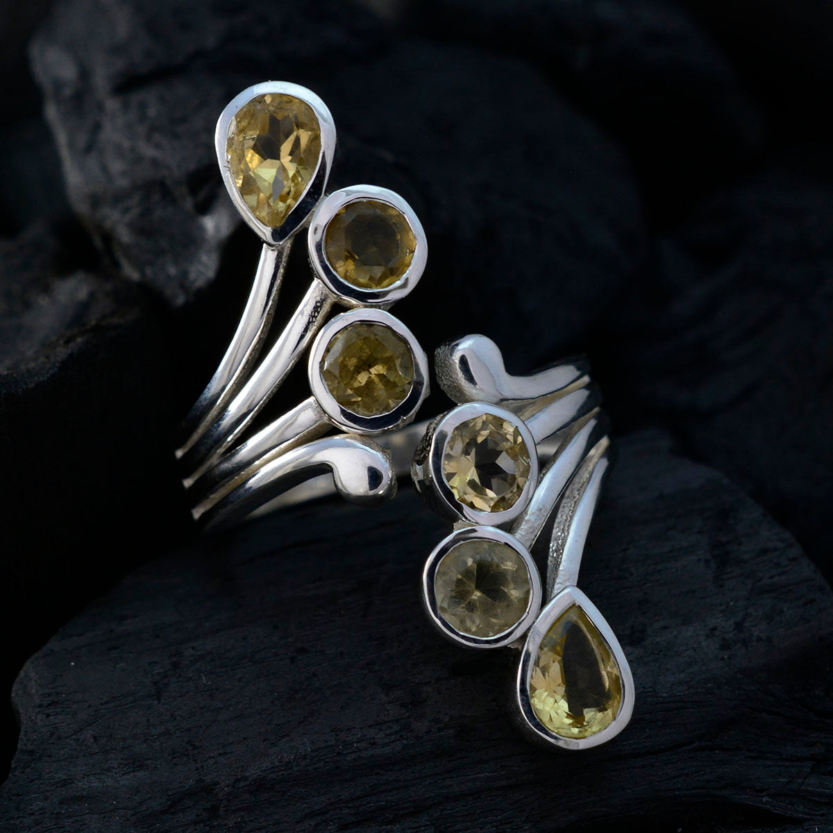 Agustina Abstract Yellow Hexa Ring