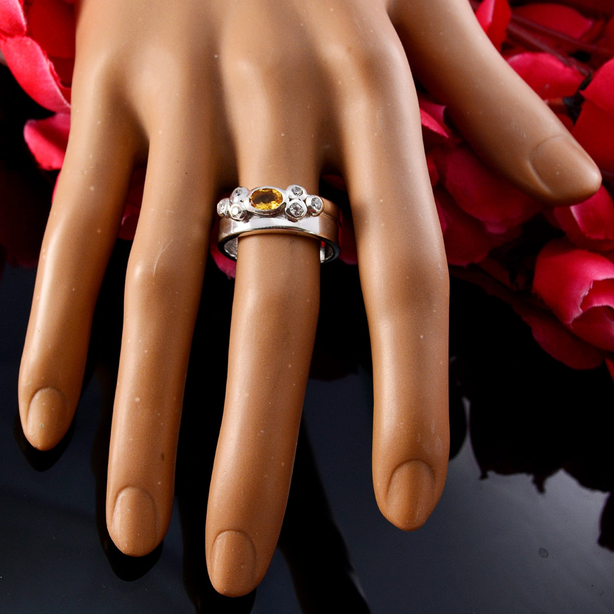 Giulia Trendy Yellow Halo Band