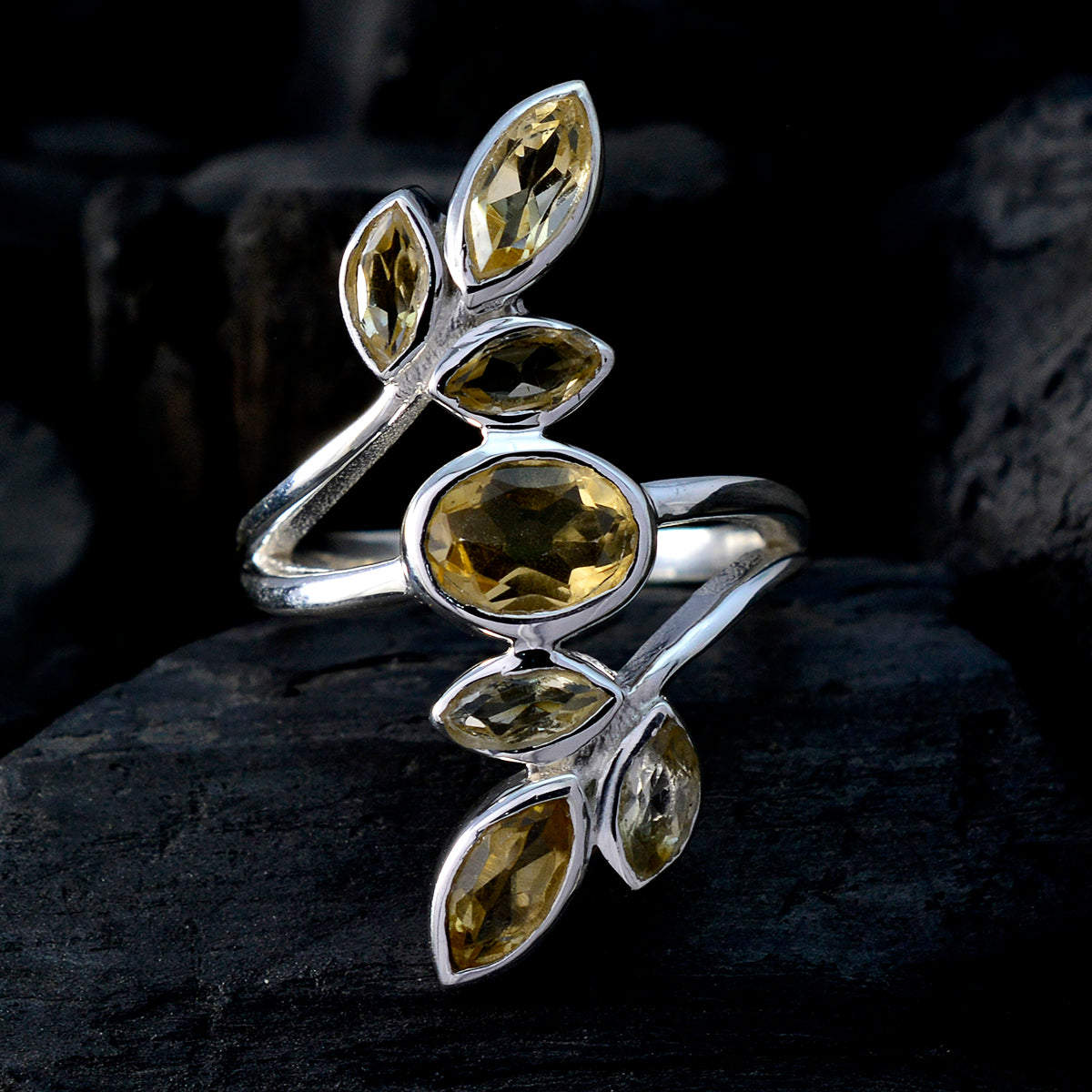 Antonia Leafy Yellow Hepta Ring