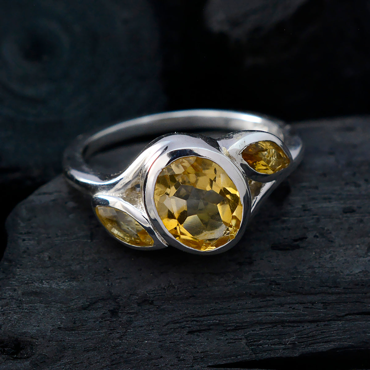 Riley Feminine Yellow Trilogy Ring