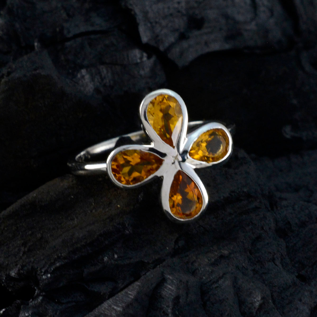 Ying Floral Yellow quarter Ring