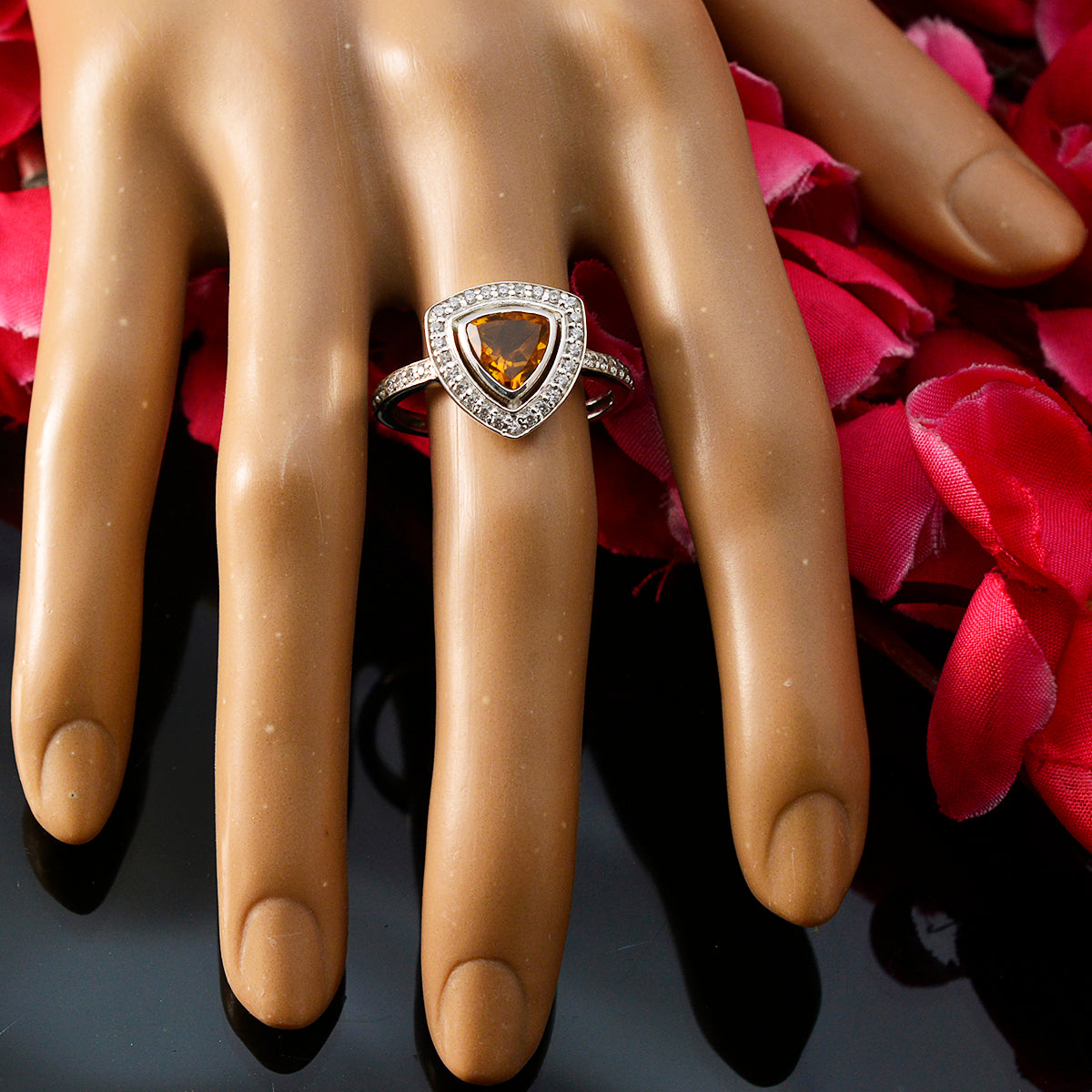 Aisha Feminine Yellow Halo Ring