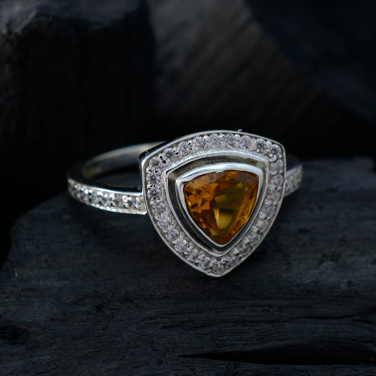 Aisha Feminine Yellow Halo Ring